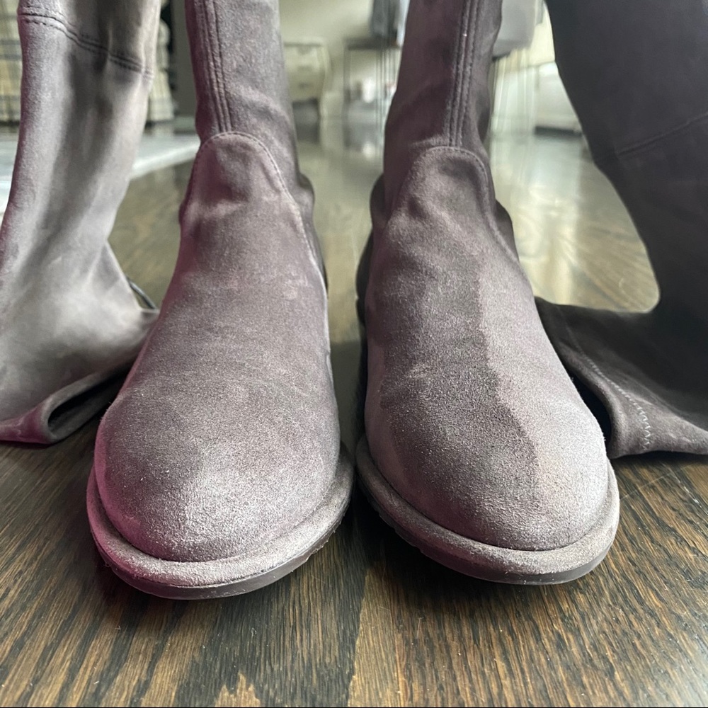 Stuart Weitzman The Lowland Boot in Londra Suede - Picture 7 of 9